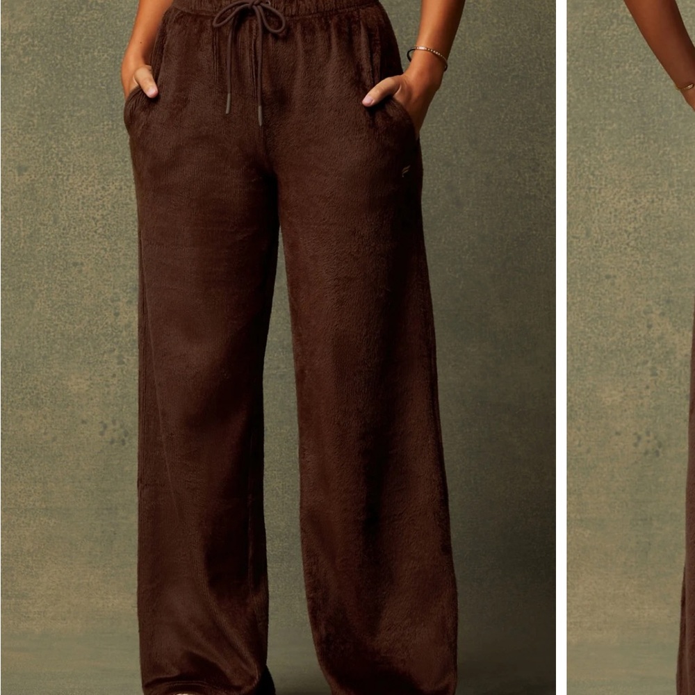 Fabletics Cozy Cord High-Waisted Wide Leg Pant Women's Brown Cacao Size XXL - Picture 3 of 11